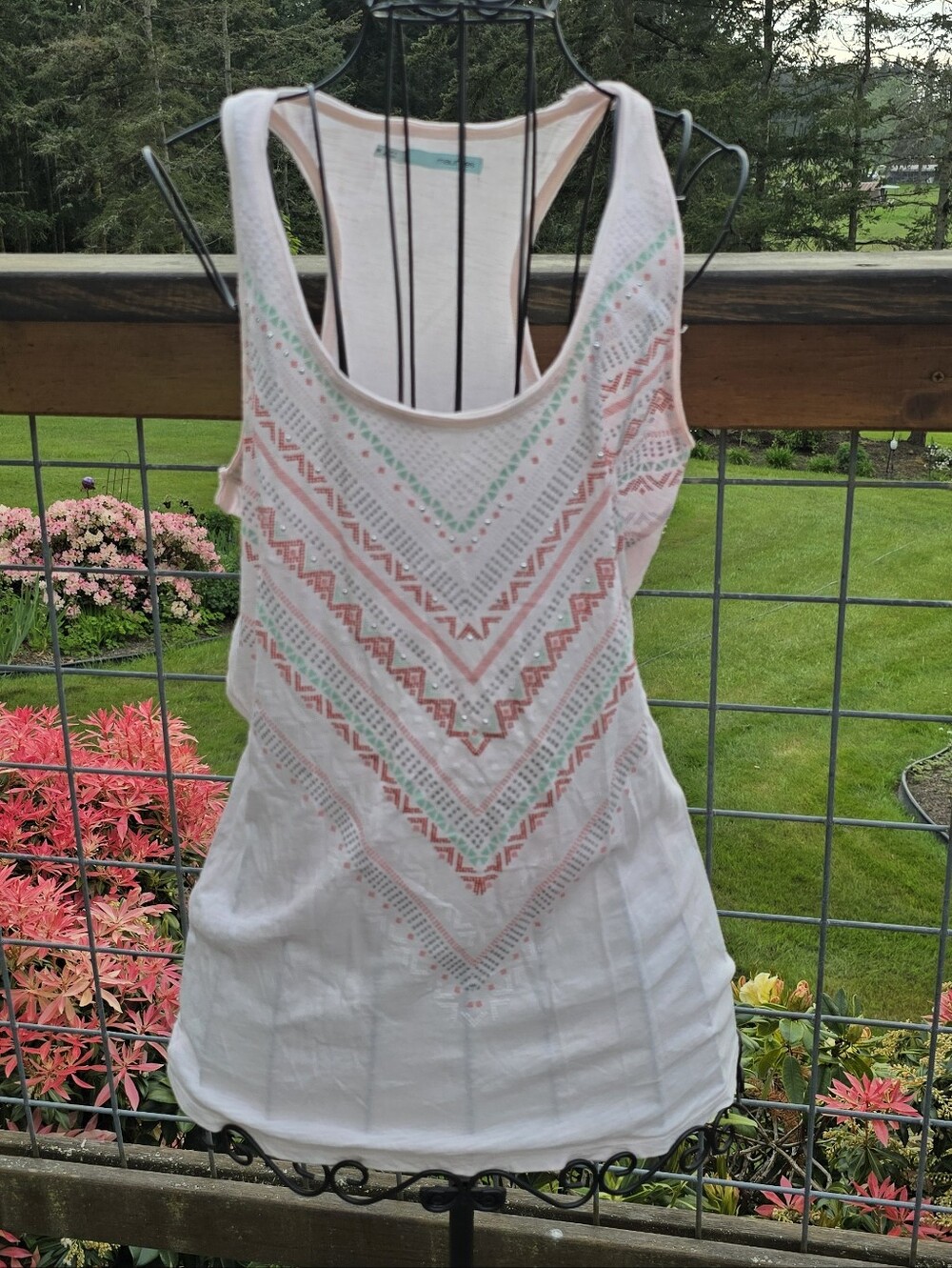 Maurices Womens size Medium Pink Racerback Tanktop with Chevron Design